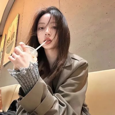 龙仁月光 海报